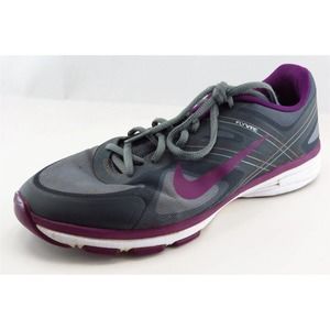 Nike Training Running Shoes Gray Fabric Women‎ 10 Medium